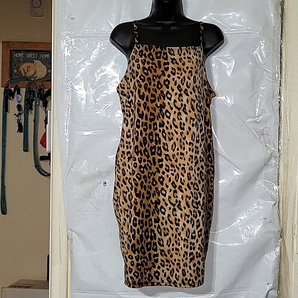 FOREVER 21 Leopard Print Dress Sleeveless Casual Mini Dress Lace Up Back mobwfe - Picture 1 of 6